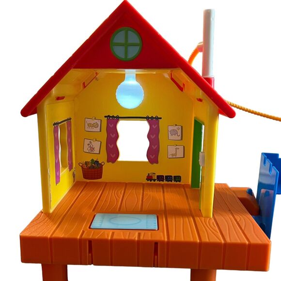 Peppa Pig Treehouse George's Fort, Family Car,School Playgroup,3Figures SOUNDS - Picture 13 of 16